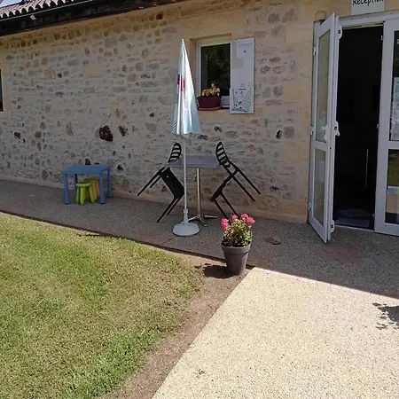 Apartment Family Retreat In Marminiac